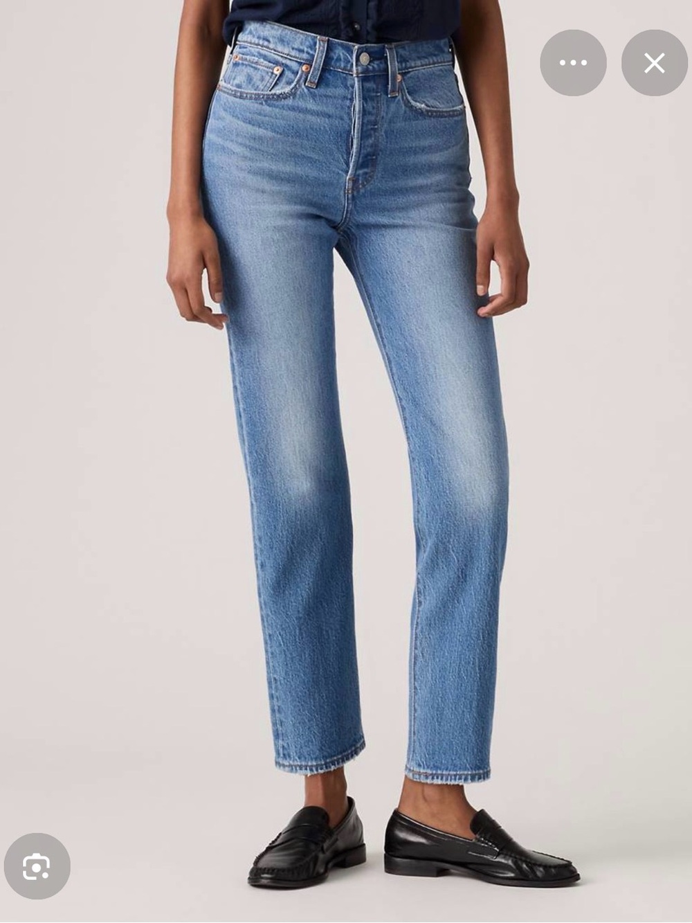 Levi’s High Rise Wedgie Straight Jeans, medium wash, size 28